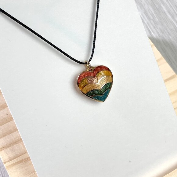 ⭐Cloisonné Rainbow Heart Pendant/Charm - Picture 2 of 5